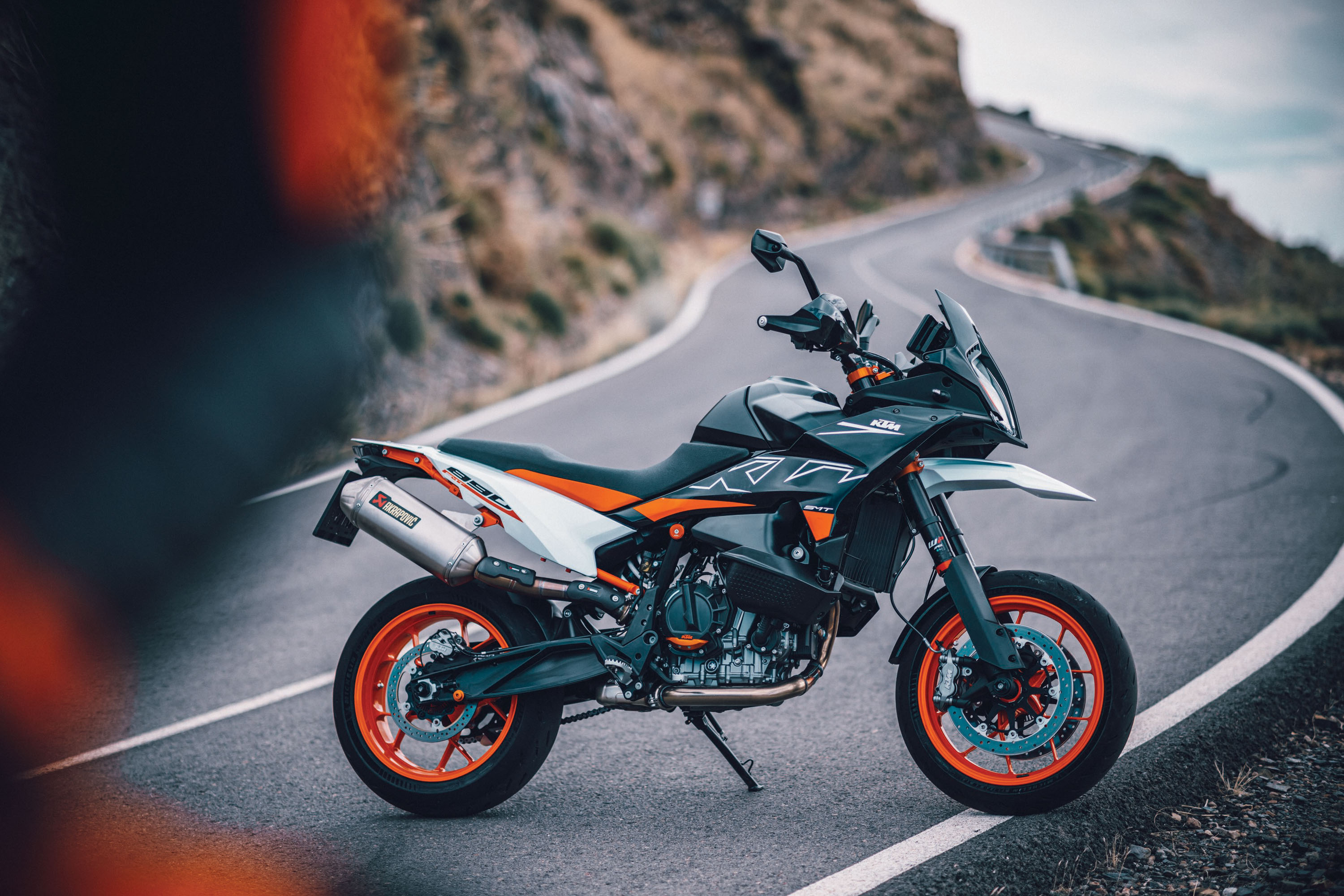 KTM 890 SMT